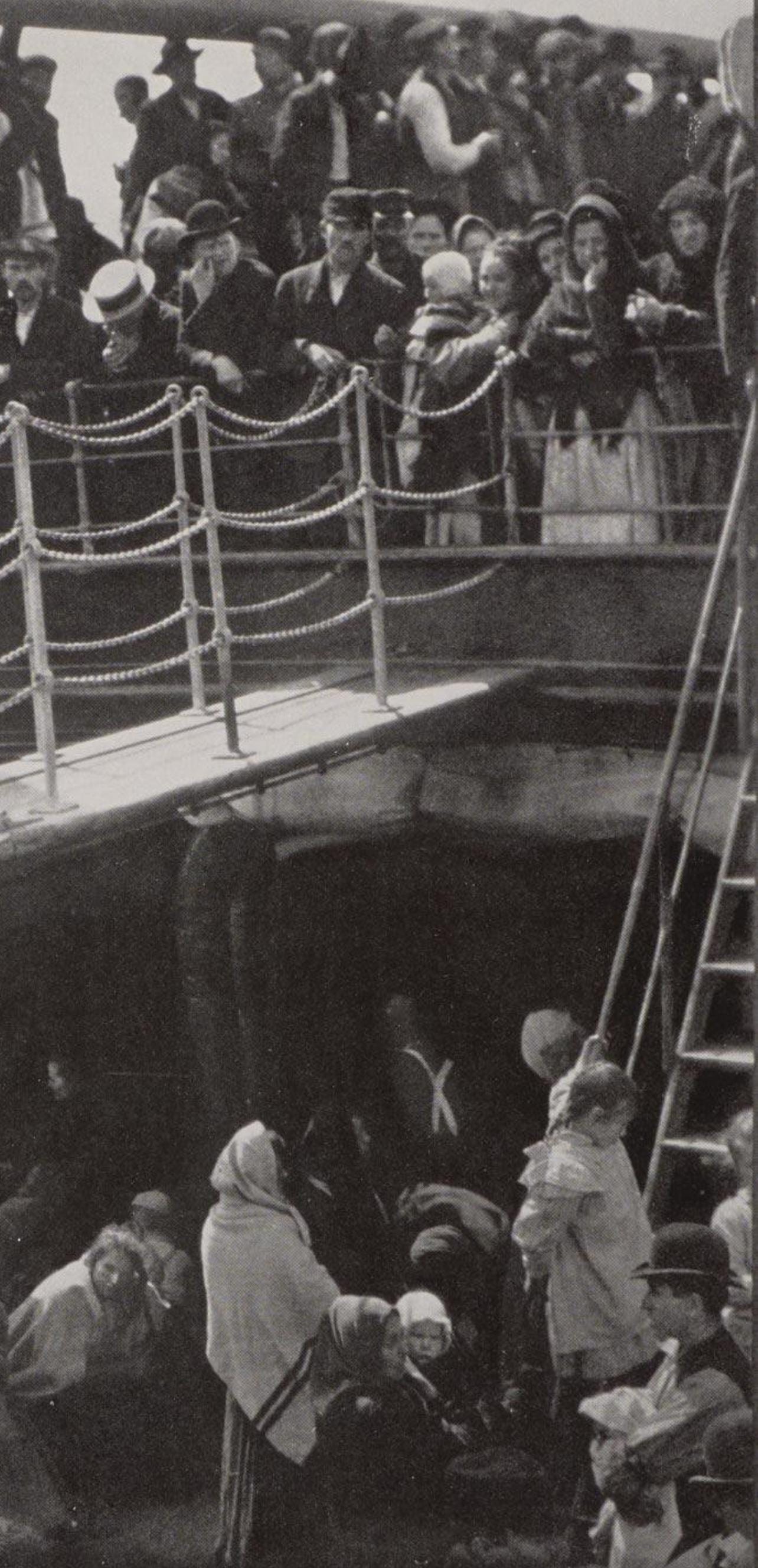 Alfred Stieglitz, The Steerage, Alfred Stieglitz Memorial Portfolio 1864-1946, Limited Edition Halftone Photograph
