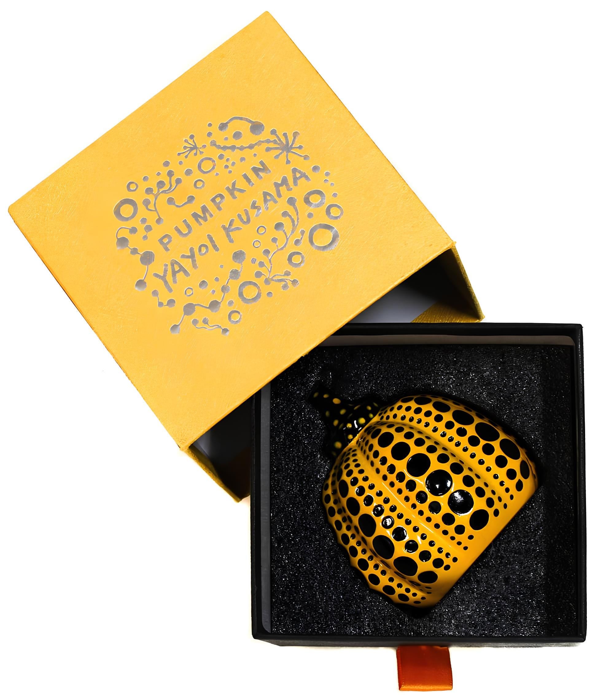 Yayoi Kusama 草間 彌生, Pumpkins, Yellow/Black, Red/White (Two Sculptures) Limited Edition Cast Resin Sculptures
