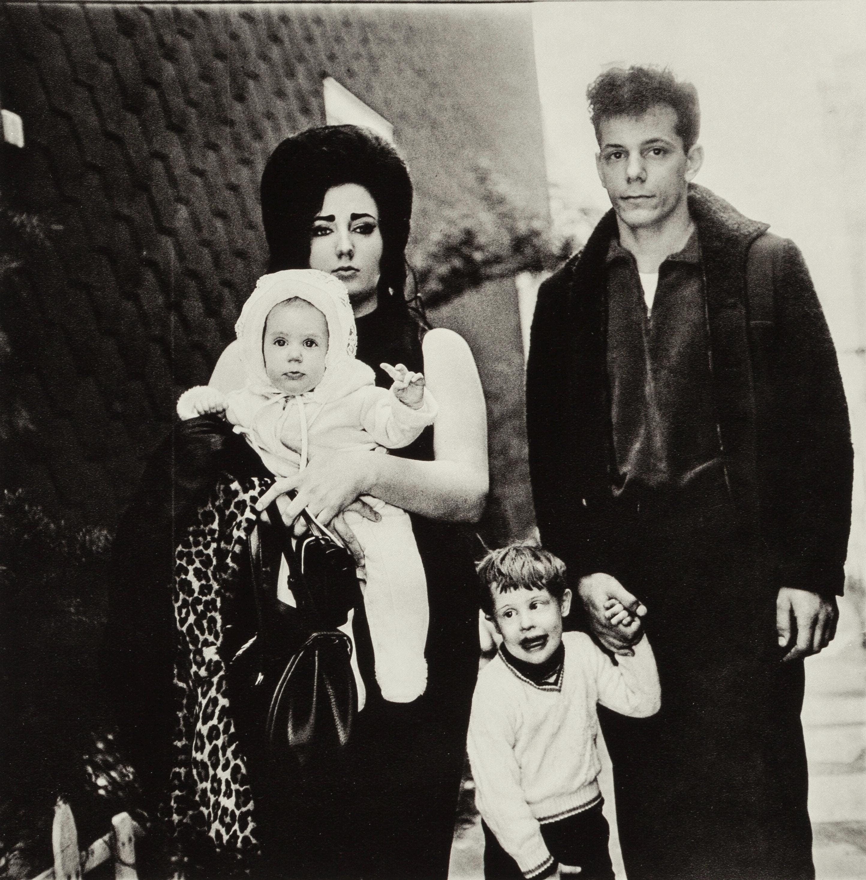 Diane Arbus, Composition, Diane Arbus, Electa Editrice Portfolios, Limited Edition Héliogravure